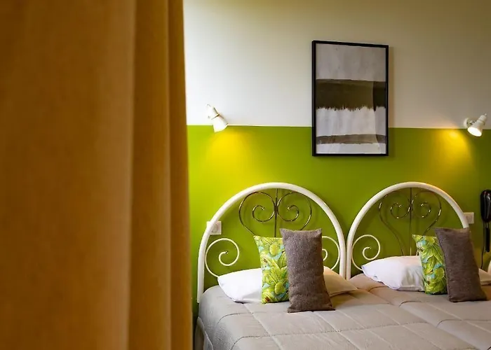 Le Cantou 354 Hotel 2*