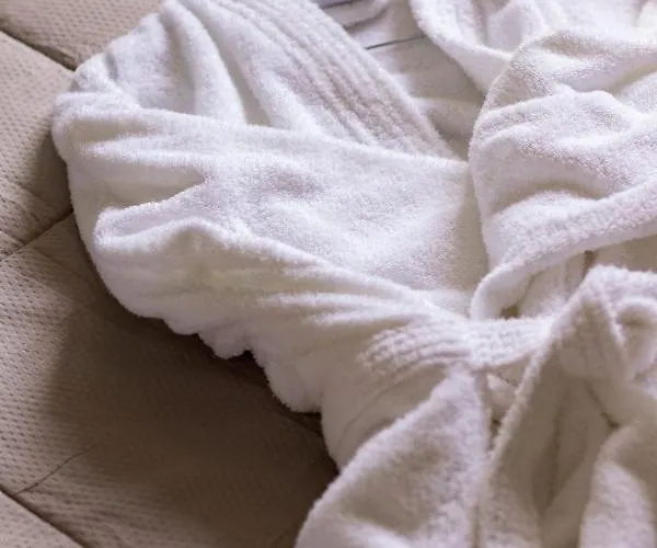 ホテル Le Cantou 354 2*