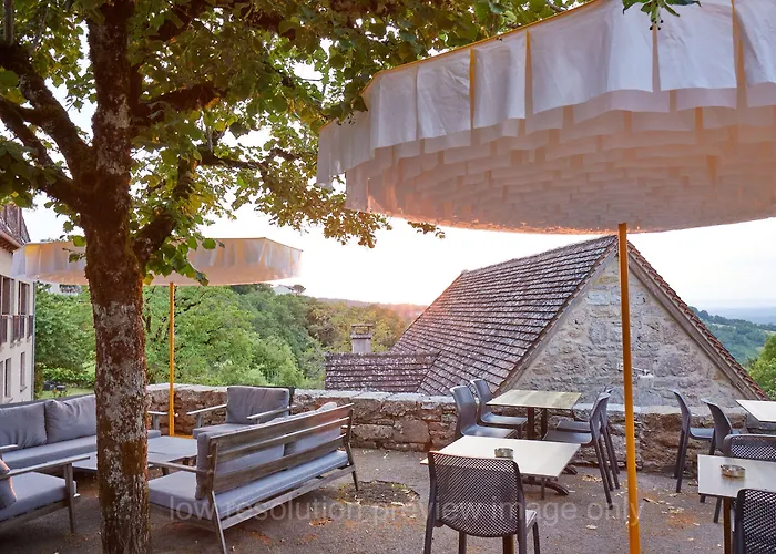 Szálloda Le Cantou 354 2*